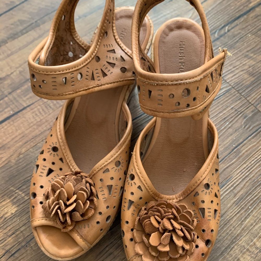 Hush puppies wedge sandals